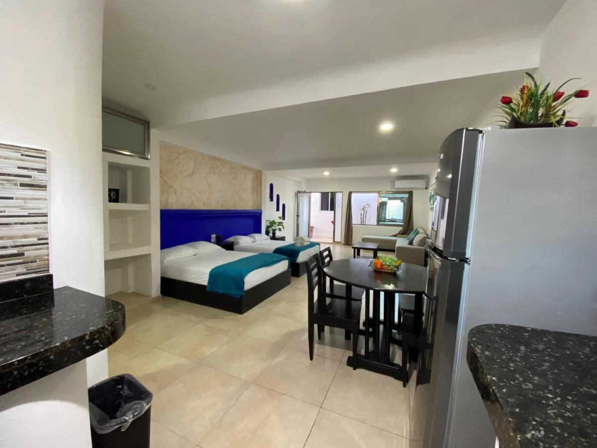 איסלה מוחרס Arrecife Apartments מראה חיצוני תמונה