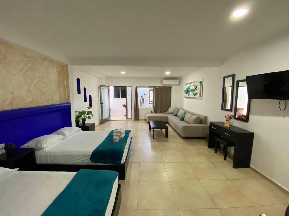 איסלה מוחרס Arrecife Apartments מראה חיצוני תמונה